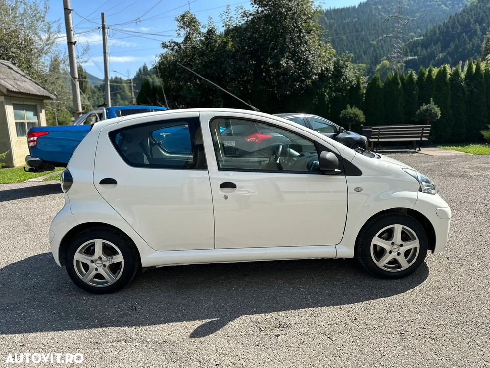 Toyota Aygo 1.0 Terra - 3