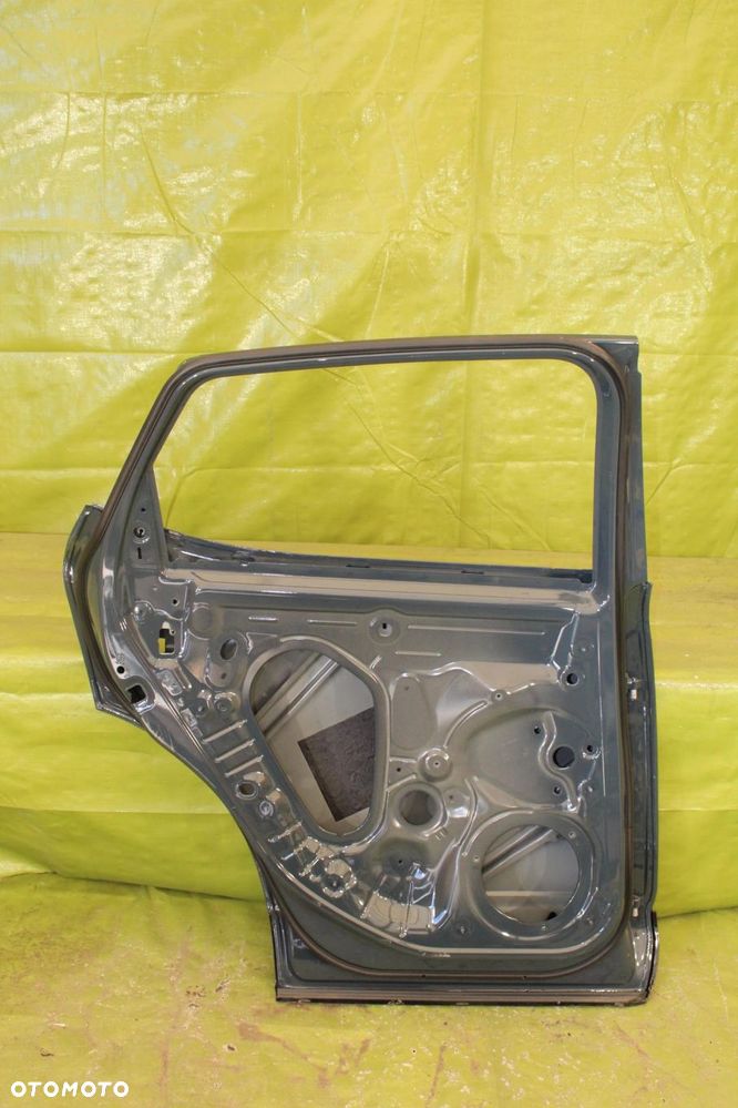 Drzwi Cupra Formentor po 2020r. tył lewy - 2