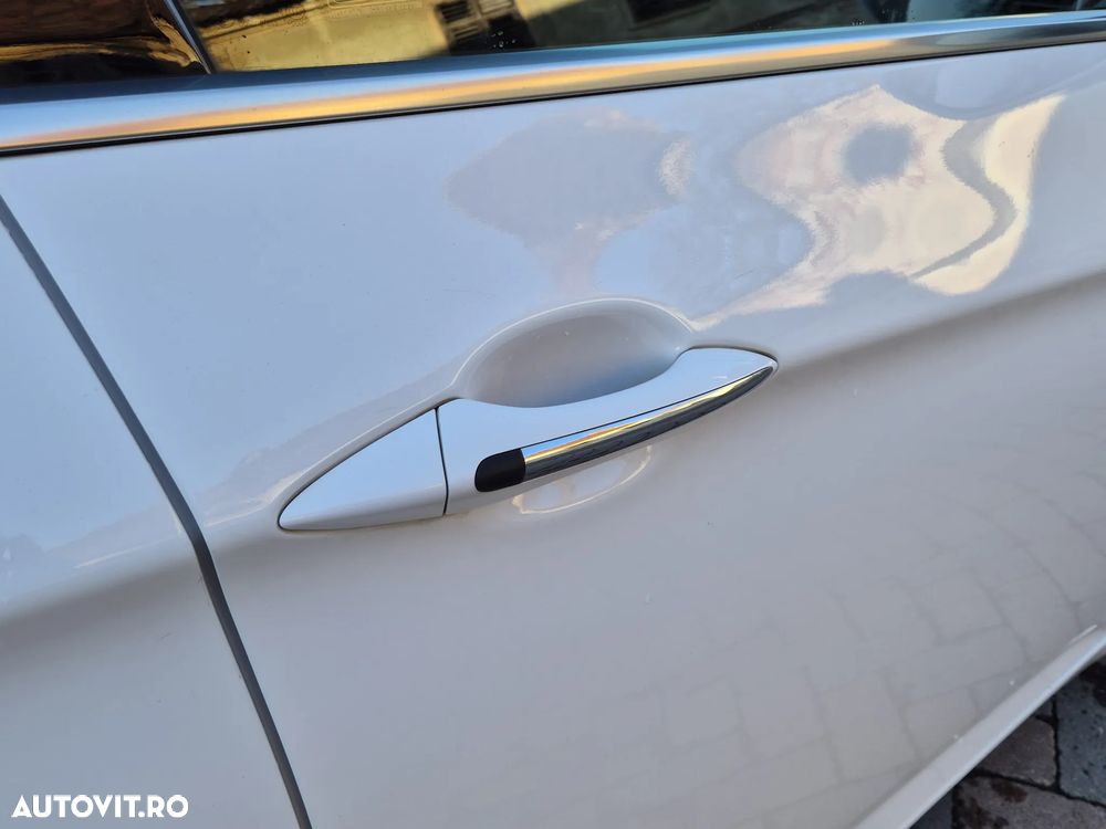 Hyundai i40 Kombi 1.7 CRDi Style - 13