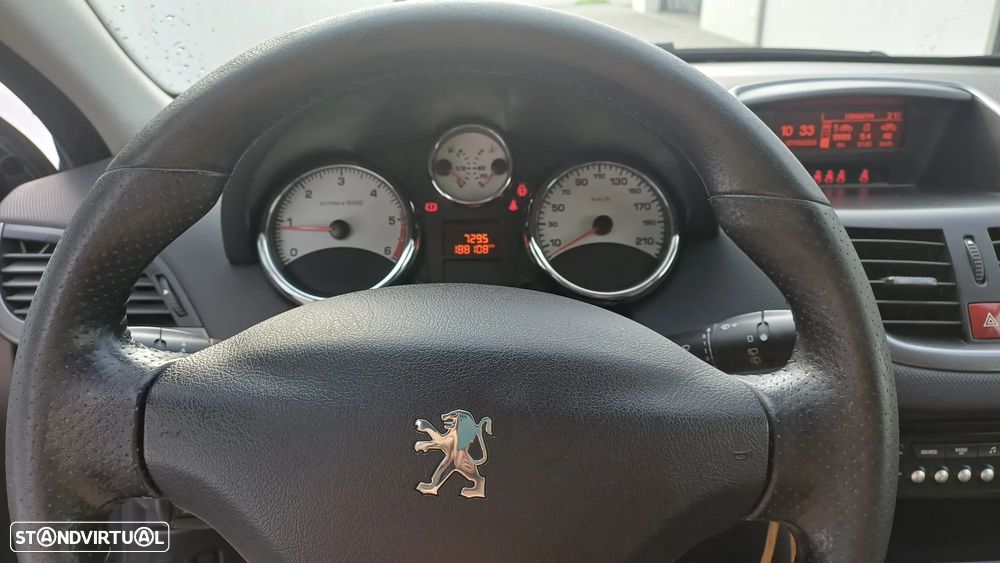 Peugeot 207 1.4 HDi Sport - 9