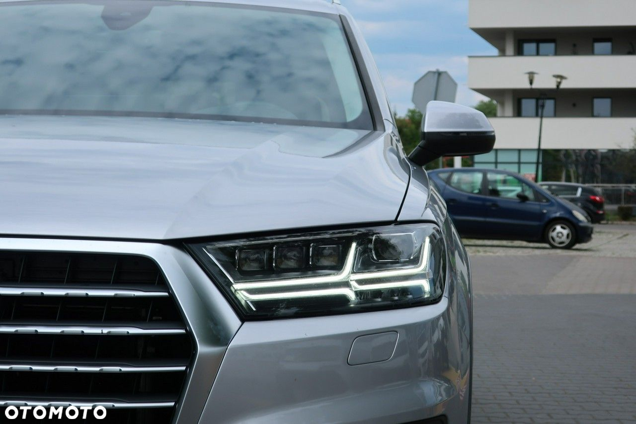 Audi Q7 - 2