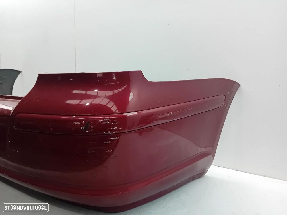 Pára-choques trás TOYOTA Avensis Liftback (_T25_) - 2