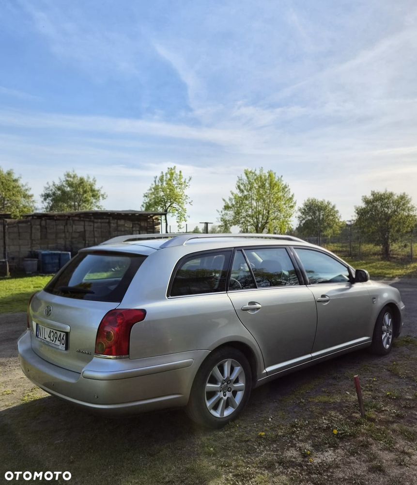 Toyota Avensis 2.0 D-4D Prestige - 6