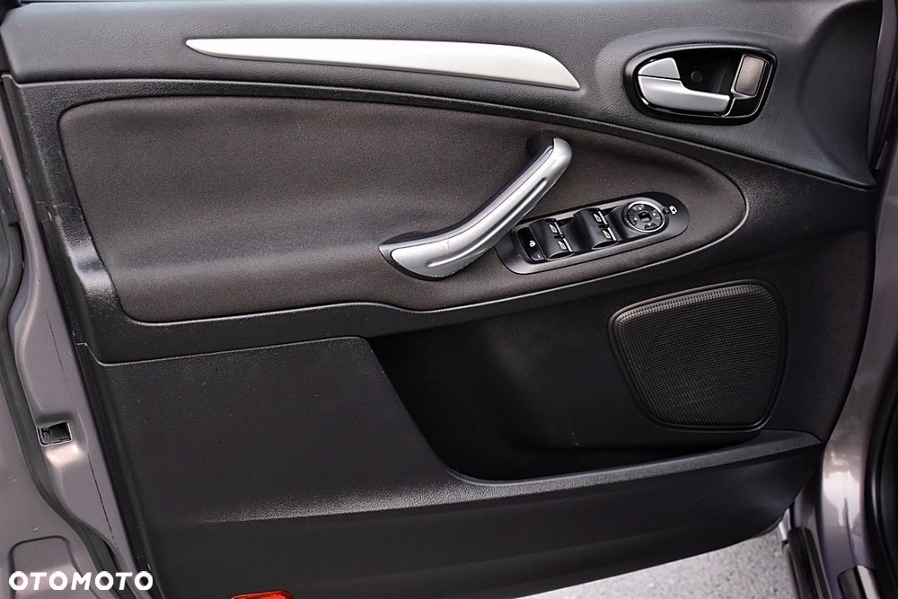 Ford S-Max 2.0 TDCi DPF Business Edition - 27