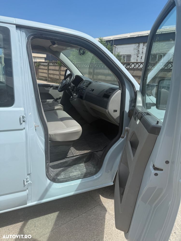 Volkswagen Transporter - 4