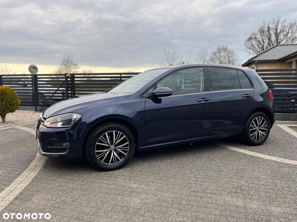 Volkswagen Golf 1.6 TDI BlueMotion Technology Allstar - 6