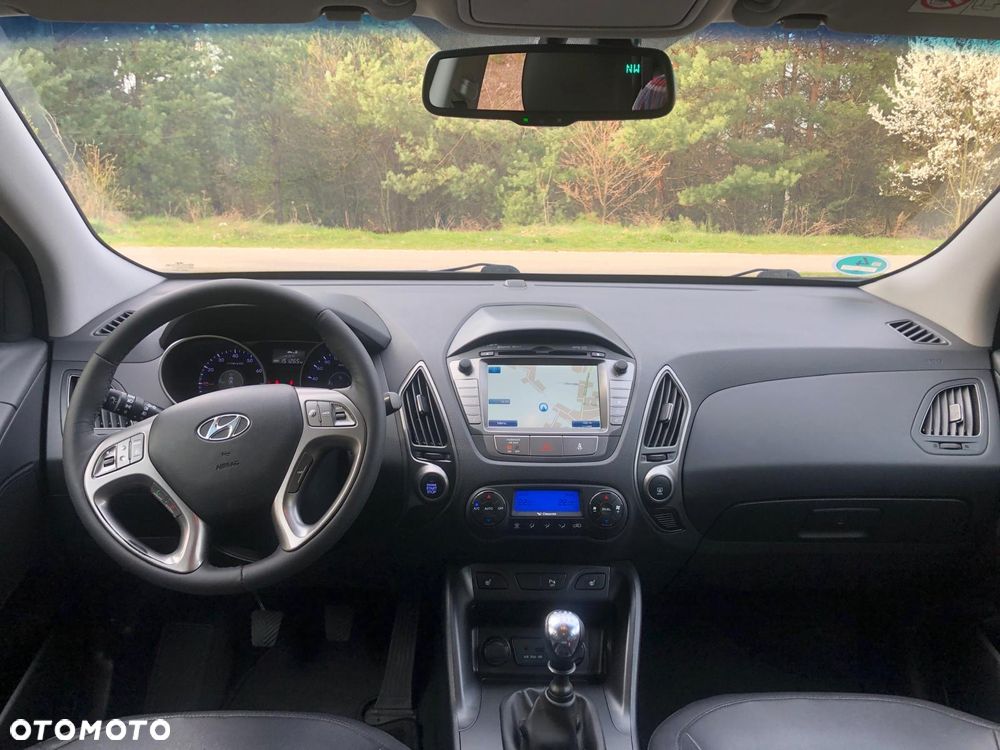 Hyundai ix35 1.6 2WD Fifa World Cup Edition - 18