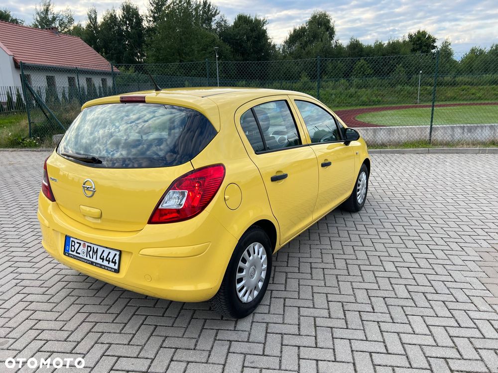 Opel Corsa - 3