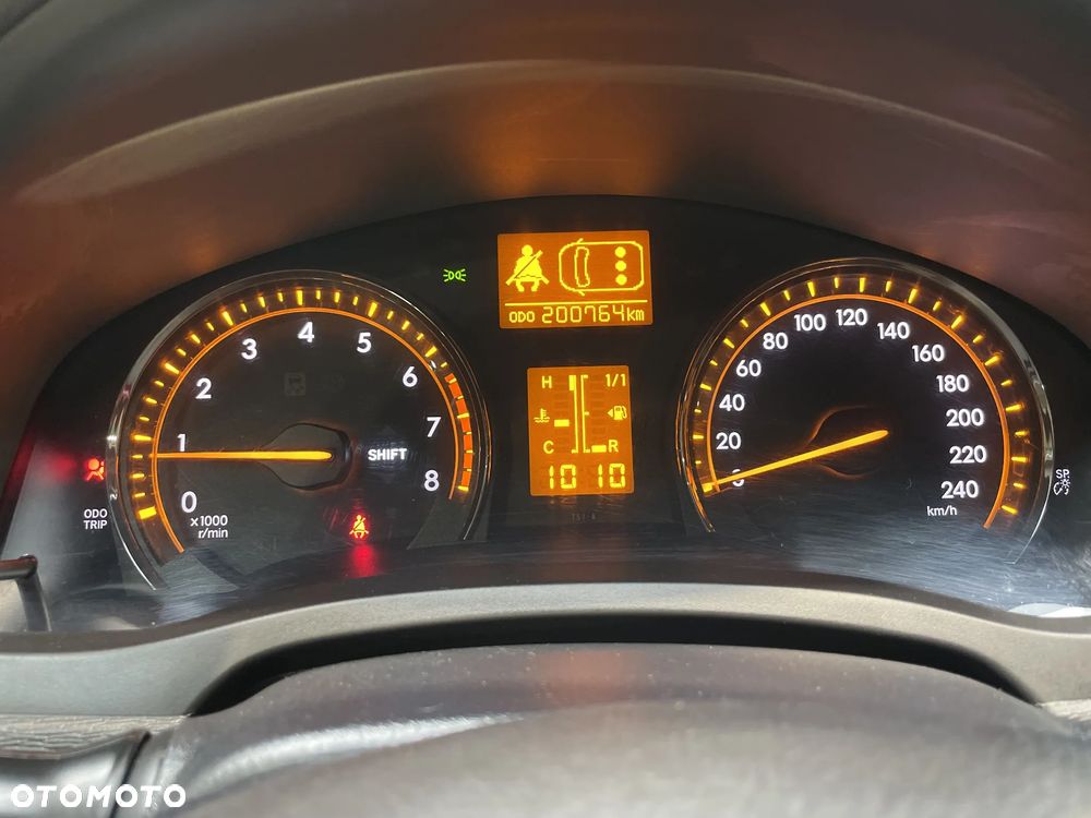 Toyota Avensis 2.0 Sol plus - 14