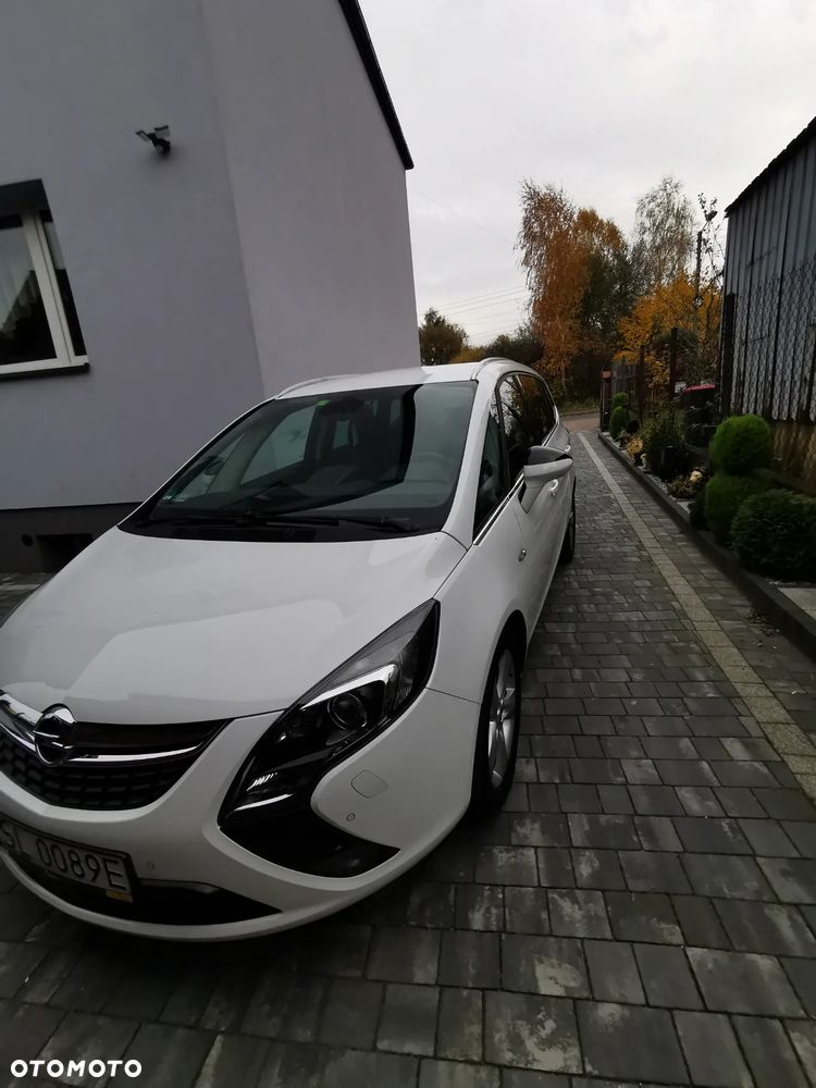 Opel Zafira 2.0 CDTI Cosmo EcoFLEX S&S - 4