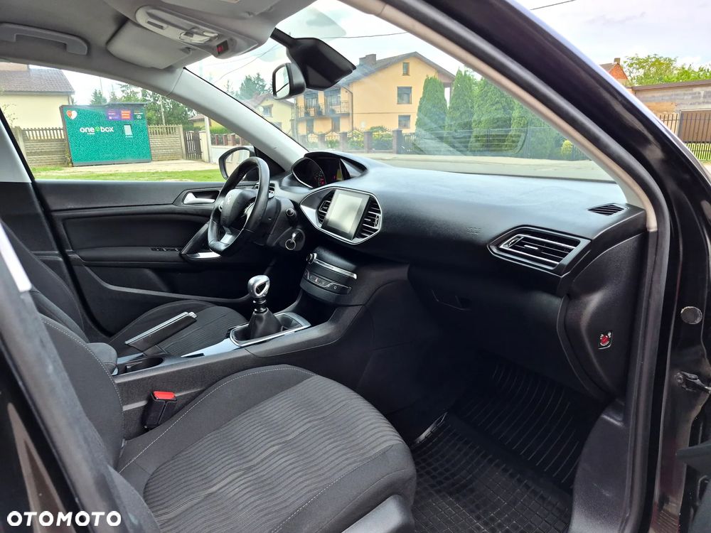 Peugeot 308 e-HDi 115 Stop & Start Active - 12