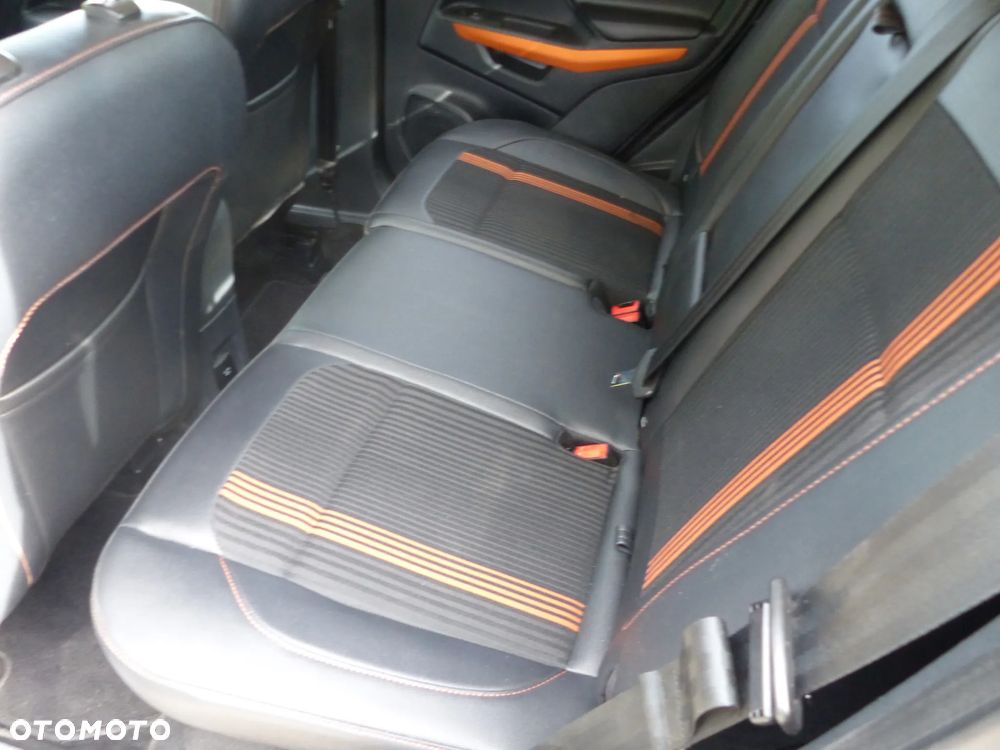 Ford EcoSport - 28