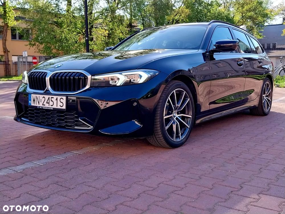 BMW Seria 3 318i M Sport - 11