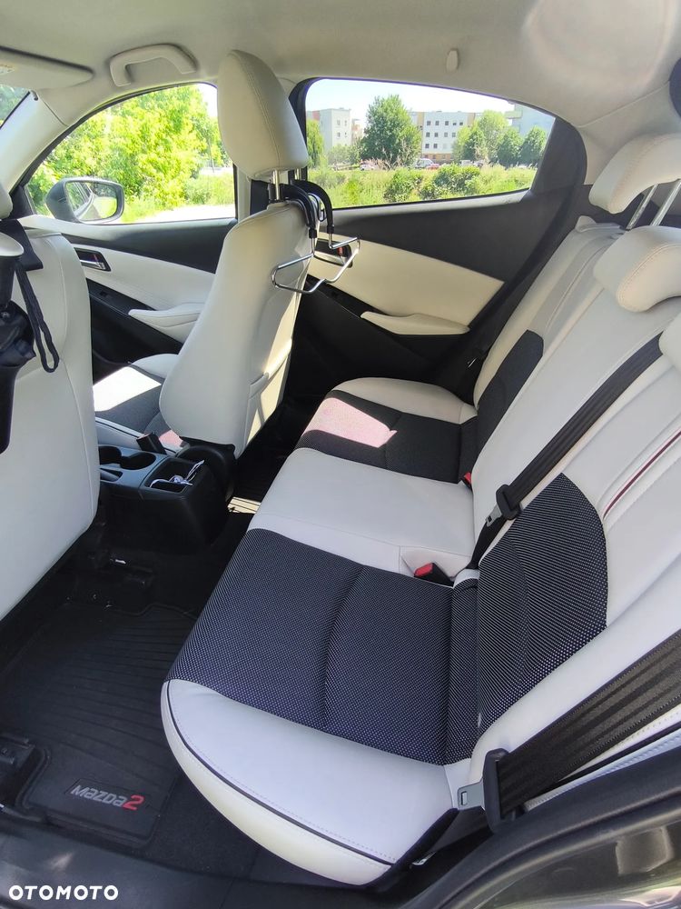 Mazda 2 1.5 Skypassion - 2