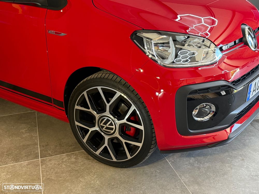 VW Up! - 12