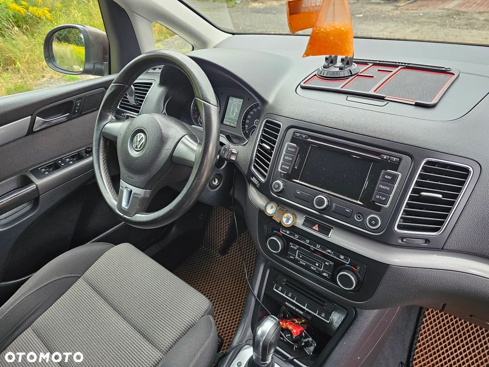 Volkswagen Sharan 1.4 TSI BMT Comfortline DSG - 26