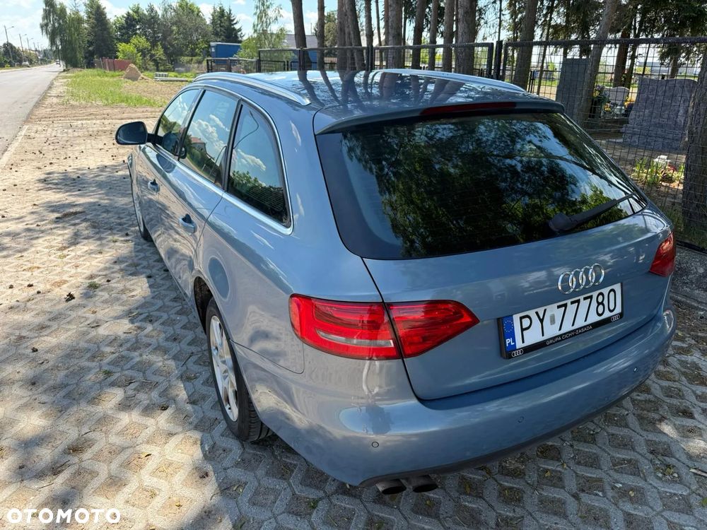 Audi A4 Avant - 2