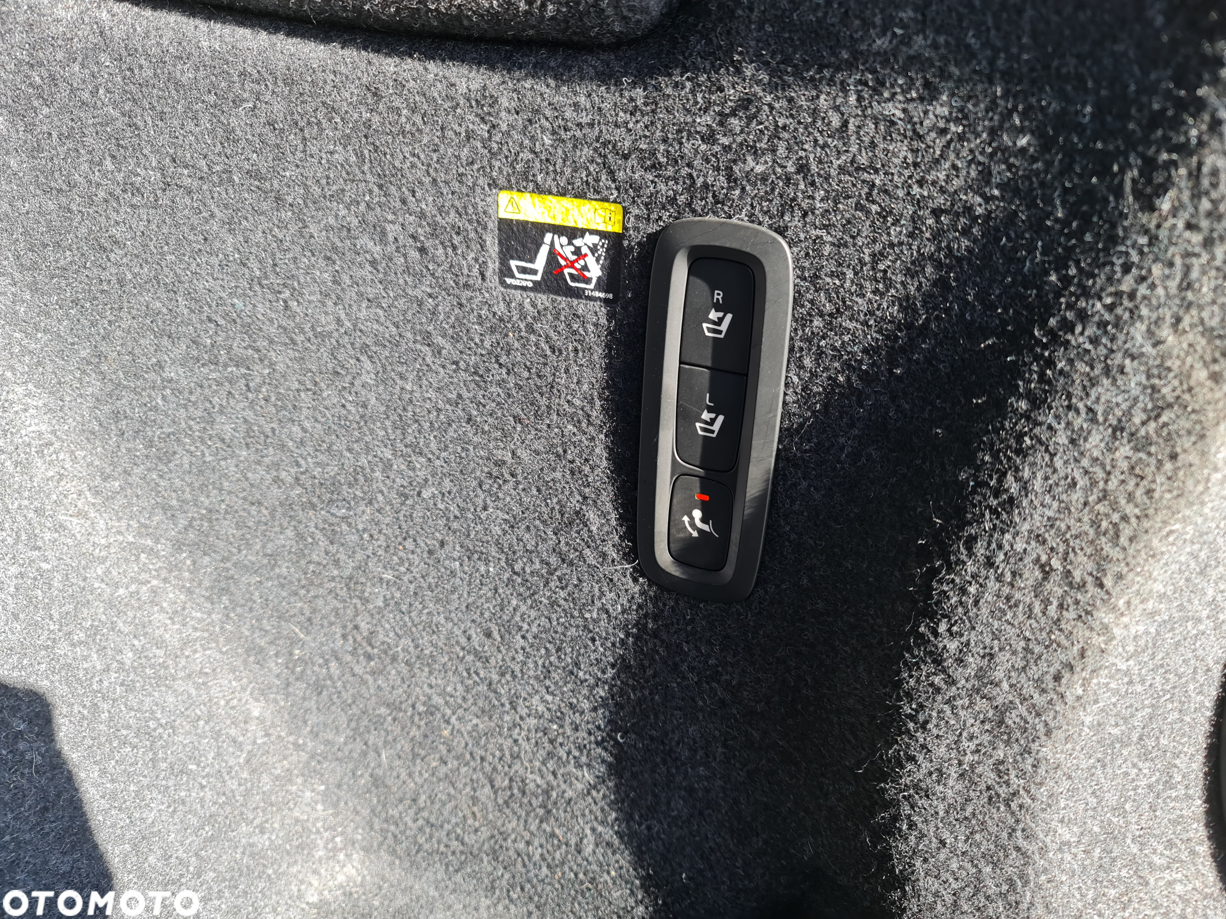 Volvo XC 40 D3 AWD Geartronic Momentum Pro - 13
