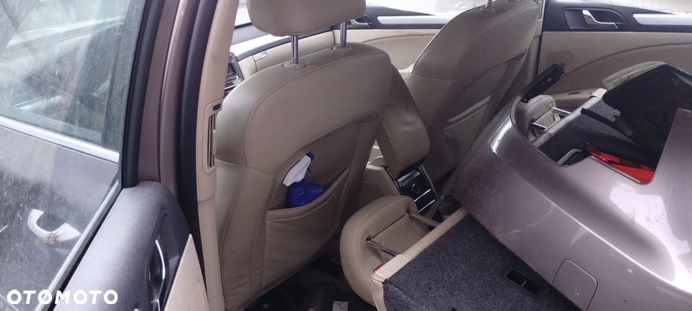 Skoda Superb 2.0 TDI Elegance - 5