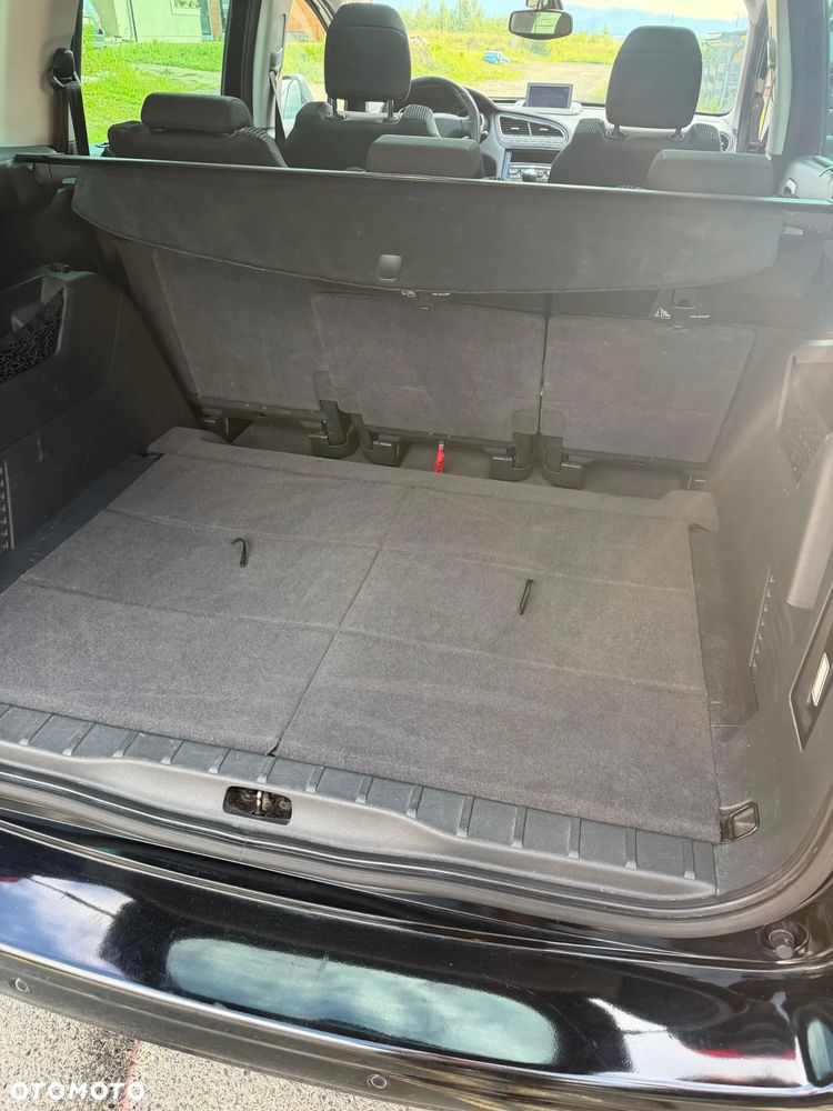 Peugeot 5008 HDI FAP 150 Family - 14