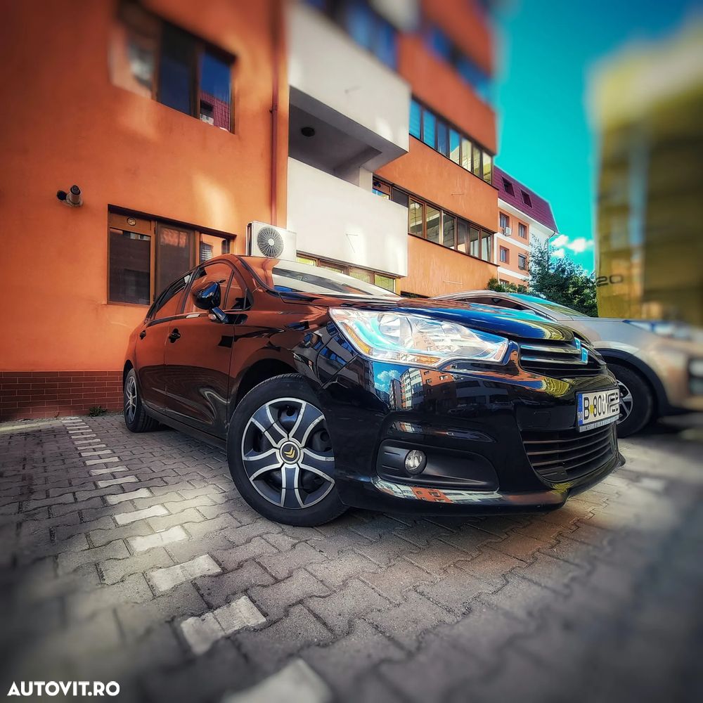 Citroën C4 1.6 e-HDi FAP Exclusive - 10