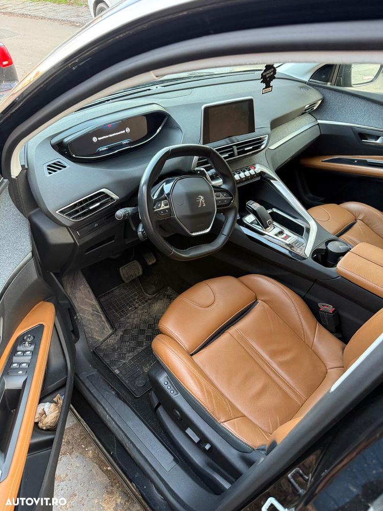 Peugeot 5008 1.2 Puretech Turbo s&s EAT8 Allure - 3