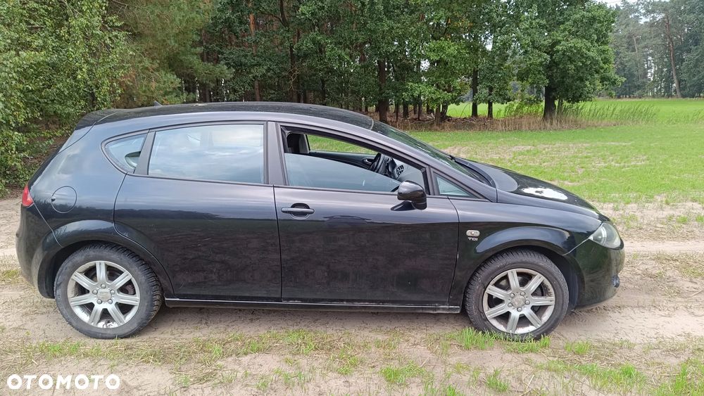 Seat Leon 2.0 TDI DPF Style - 1