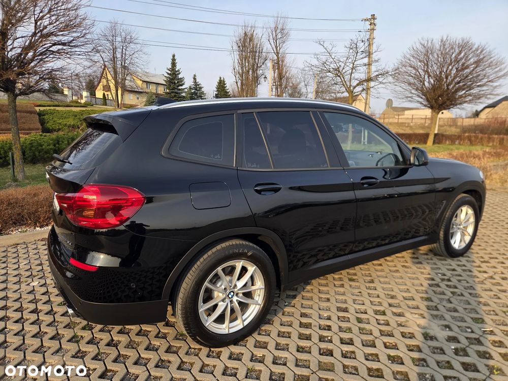 BMW X3 sDrive18d - 5