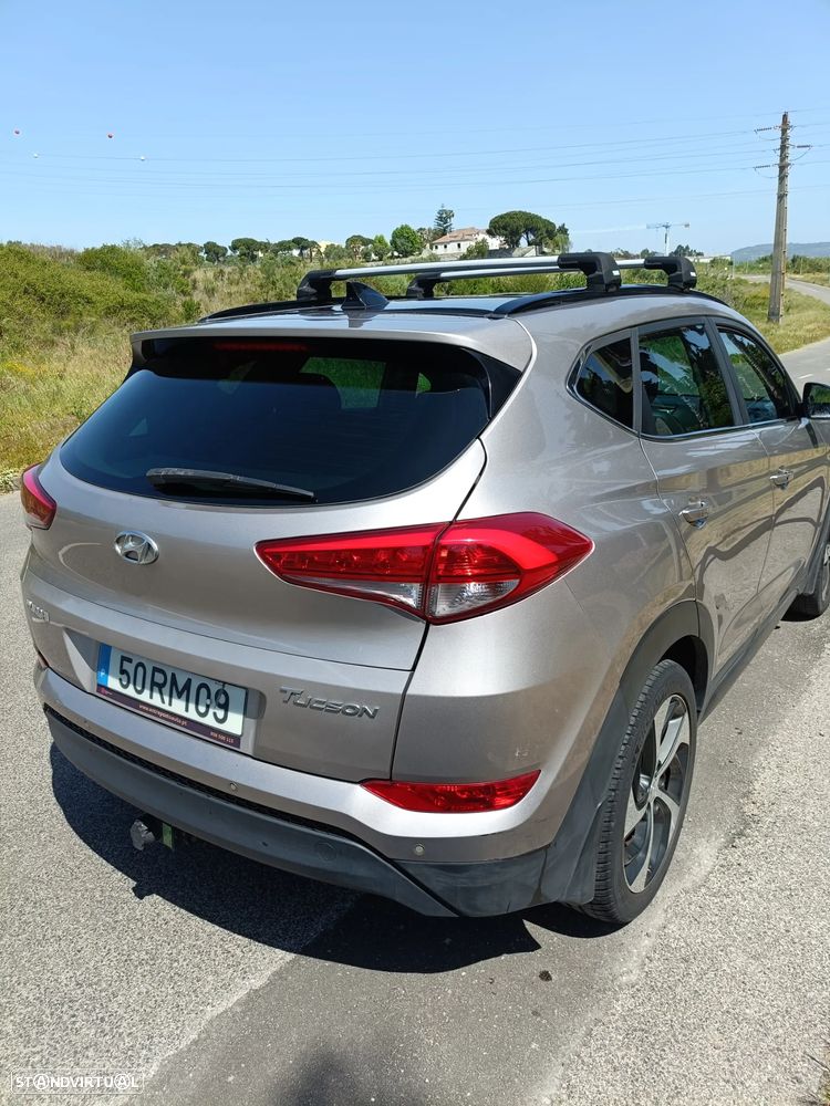 Hyundai Tucson 1.7 CRDi Premium DCT - 3