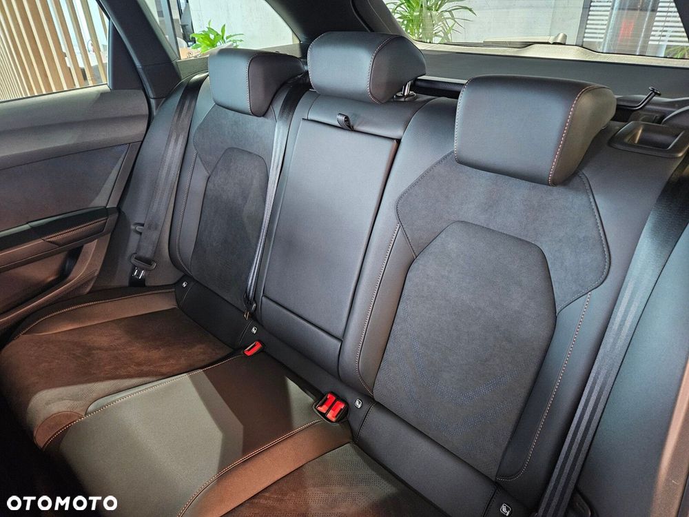 Cupra Leon Sportstourer 2.0 TSI 4Drive VZ DSG - 22