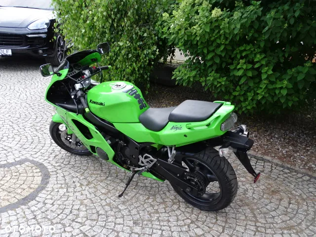 Kawasaki ZX - 6