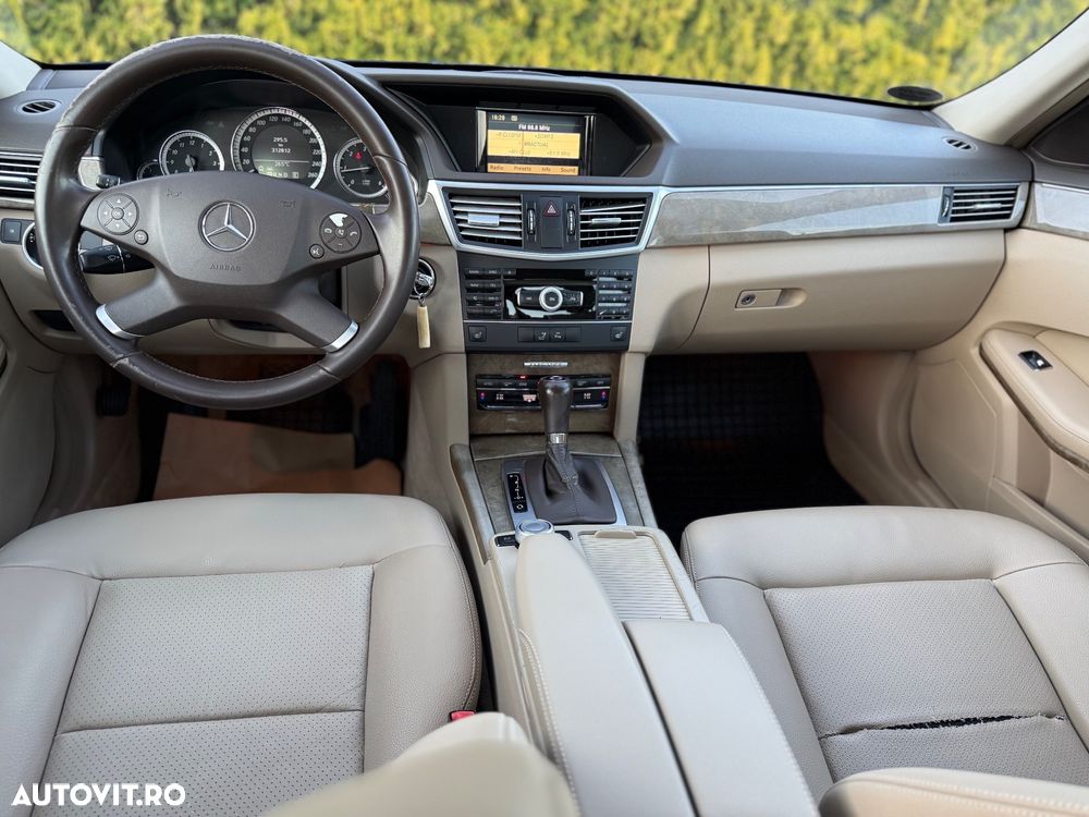 Mercedes-Benz E 250 BlueTEC 9G-TRONIC Elegance - 6