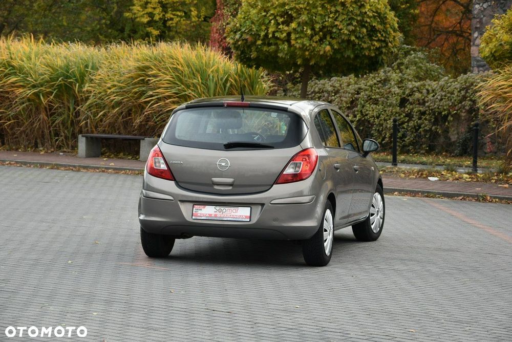 Opel Corsa - 7