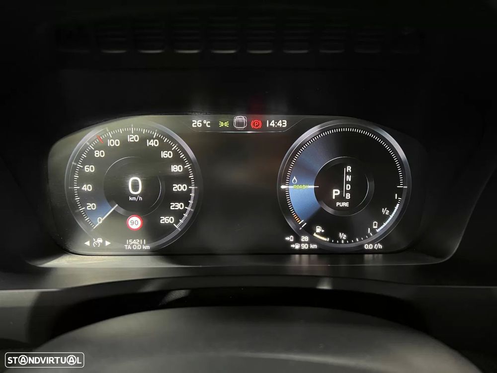 Volvo XC 90 2.0 T8 PHEV R-Design AWD - 42