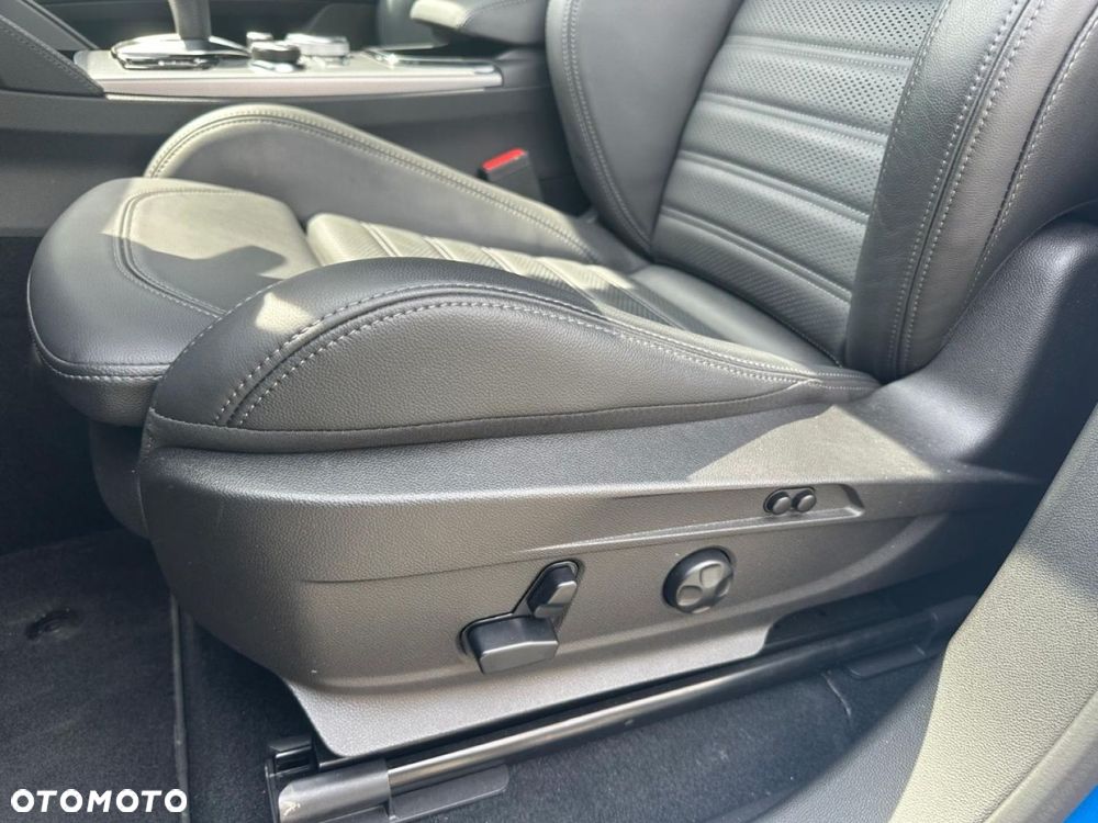 Alfa Romeo Stelvio - 13