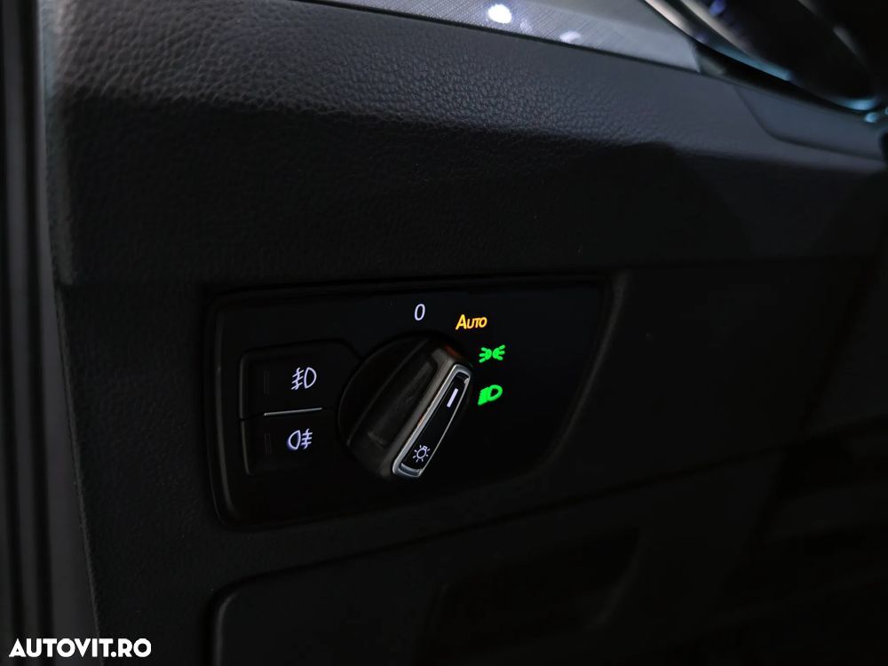 Volkswagen Passat 2.0 TDI DSG Comfortline - 13