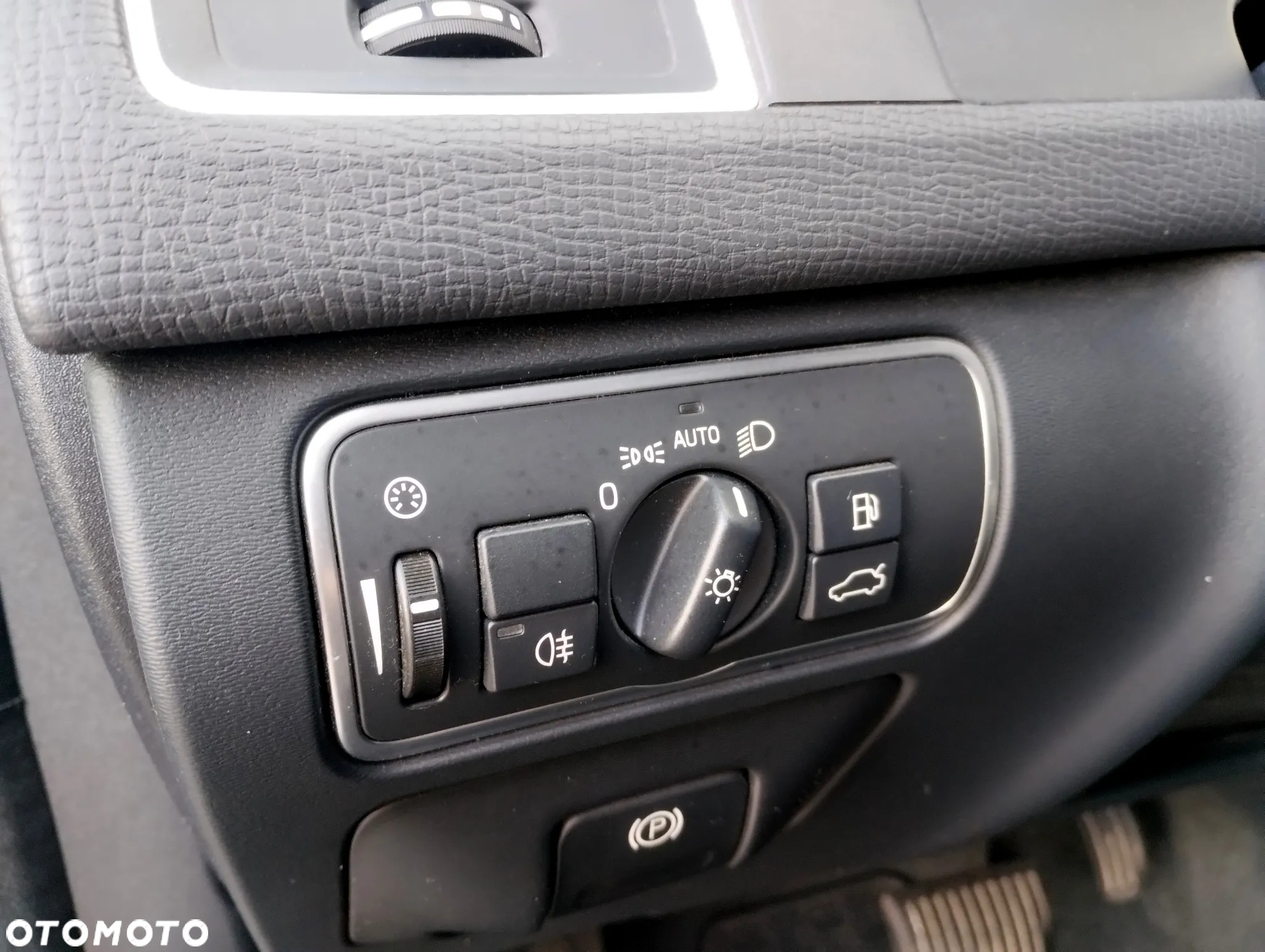 Volvo XC 60 D4 Drive-E Kinetic - 21