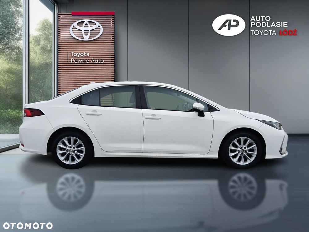 Toyota Corolla - 11