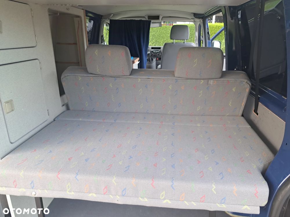 Volkswagen Transporter - 27