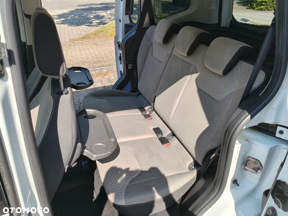 Ford Tourneo Courier 1.0 EcoBoost Trend - 10