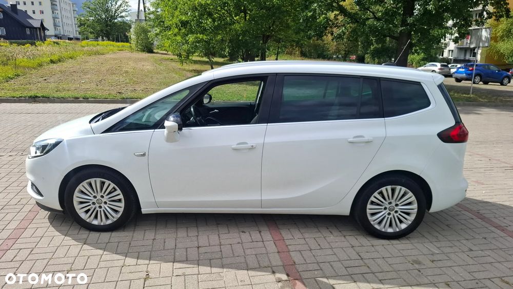 Opel Zafira Tourer 2.0 CDTI Automatik Business Edition - 2