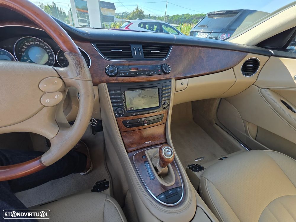 Mercedes-Benz CLS 320 CDI - 13