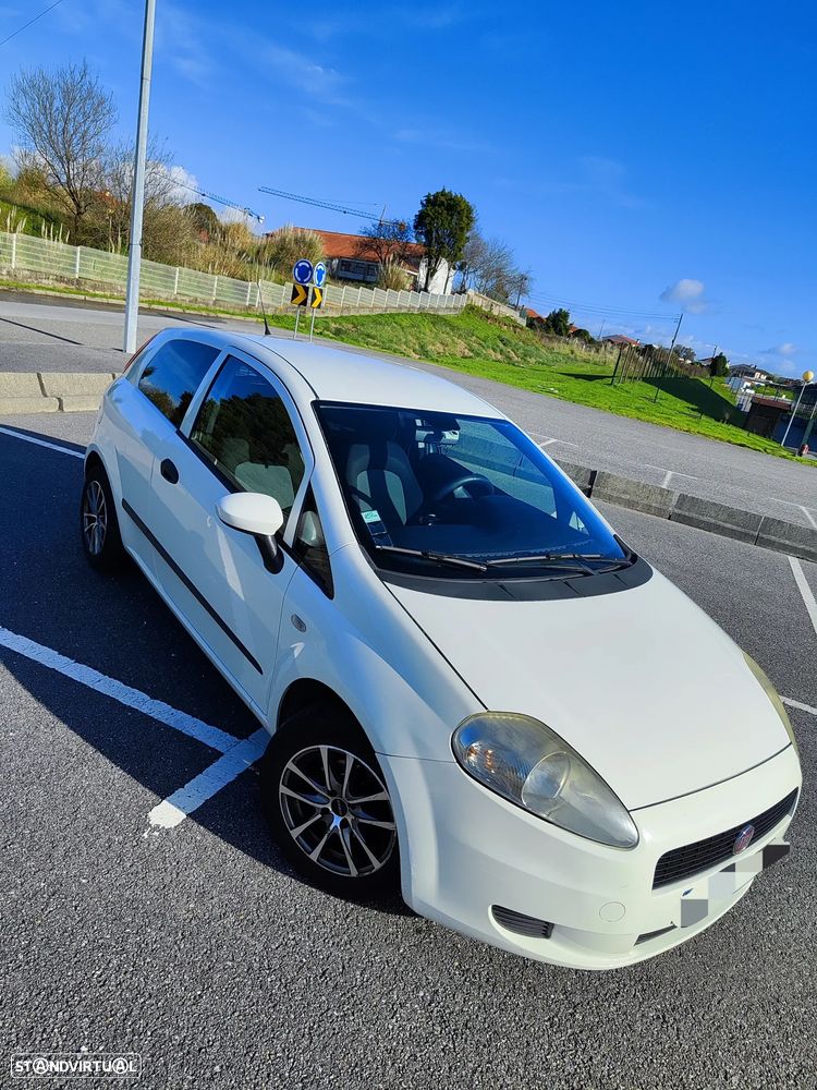 Fiat Grande Punto - 1
