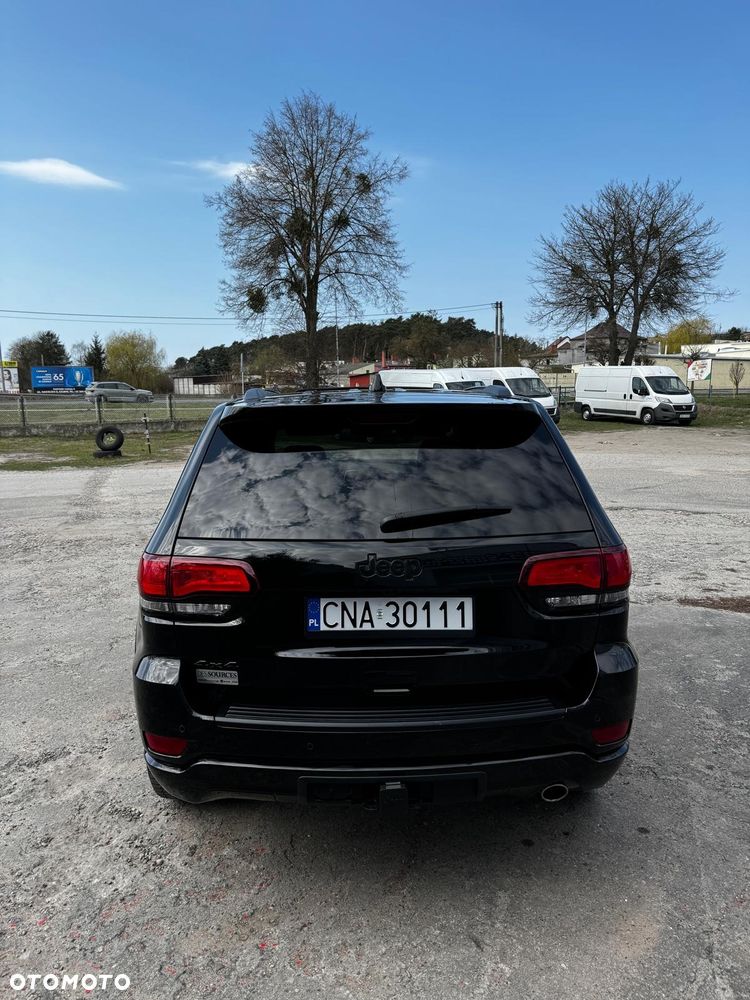 Jeep Grand Cherokee - 4