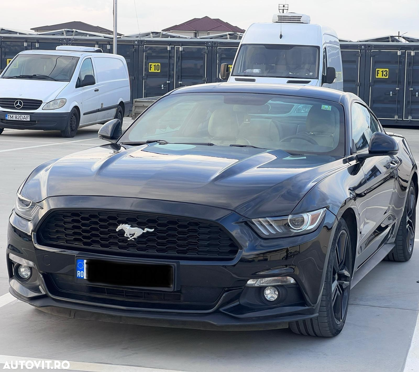 Ford Mustang 2.3 EcoBoost Aut. - 5