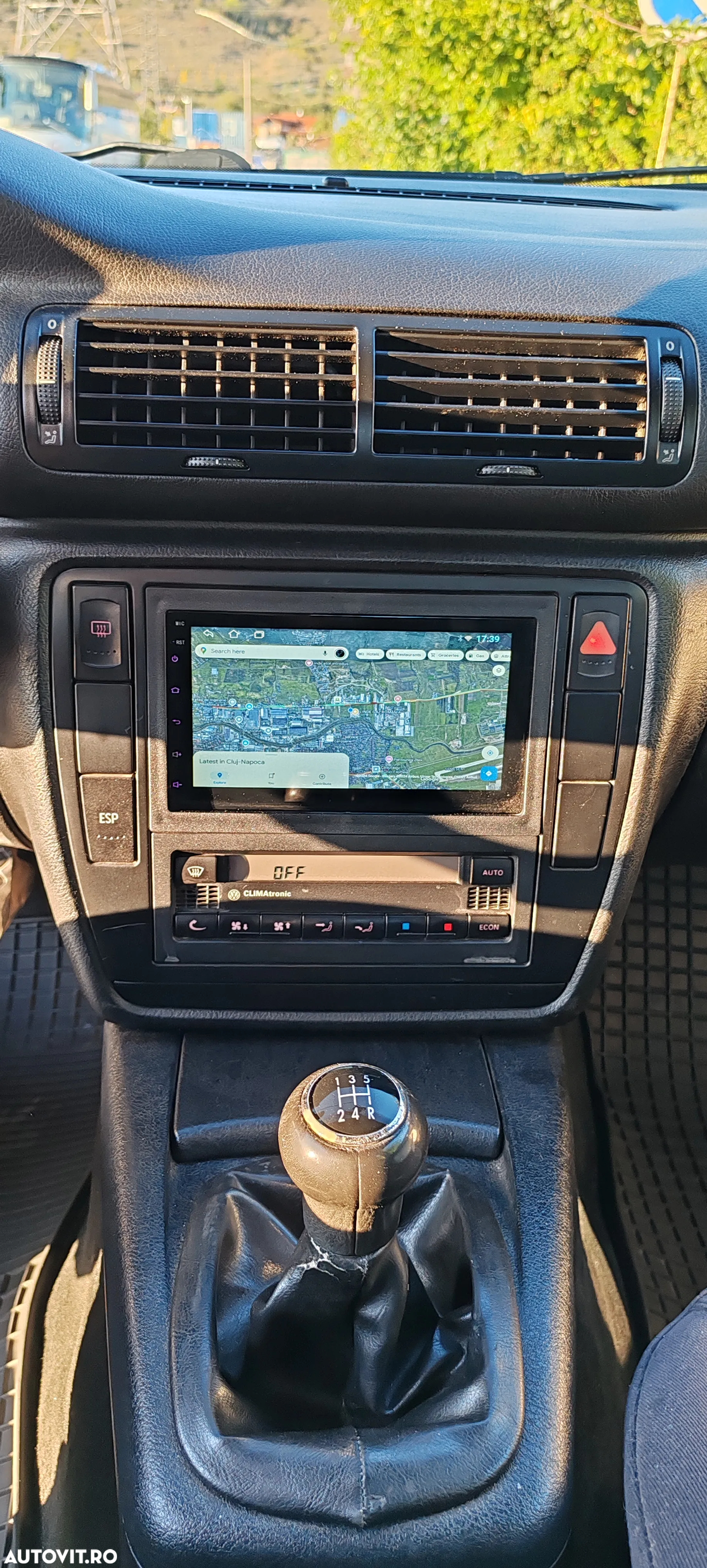 Volkswagen Passat - 19