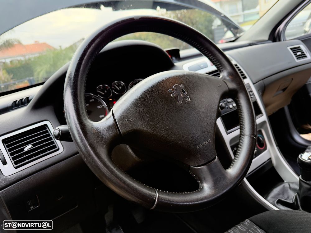 Peugeot 307 1.4 HDi XS - 39