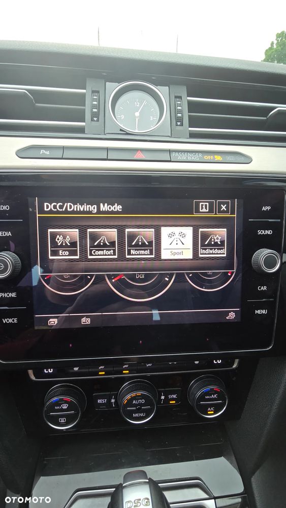 Volkswagen Passat 2.0 TSI BMT 4Mot Highline DSG - 11