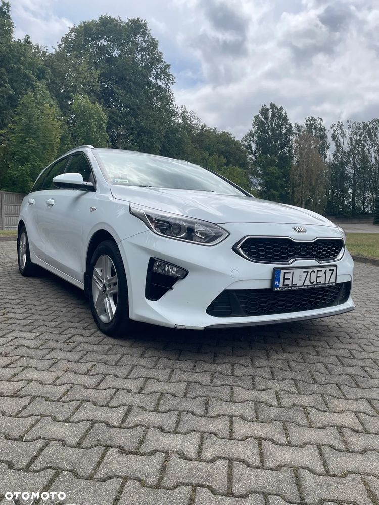 Kia Ceed 1.5 T-GDI M - 2