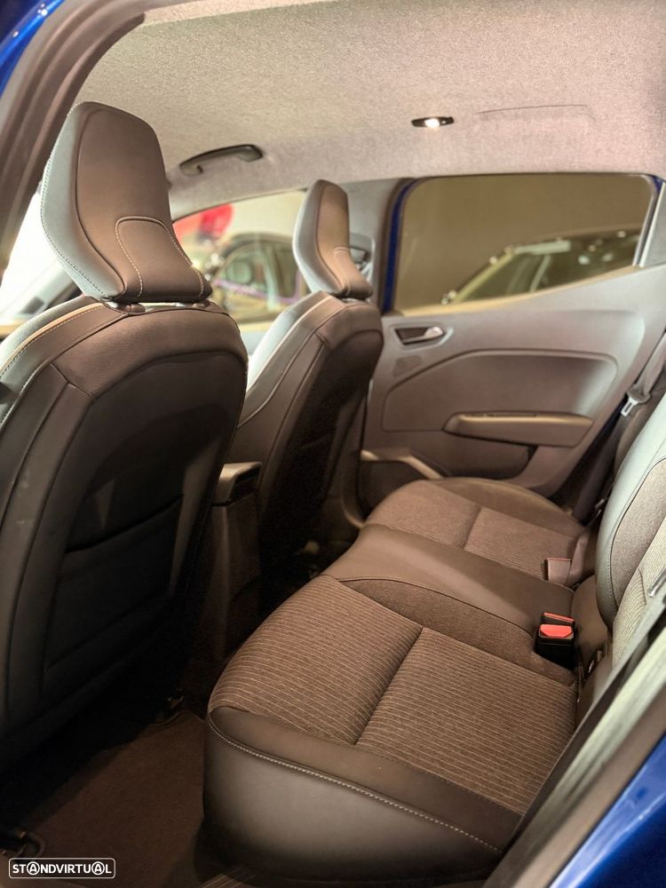 Renault Clio 1.0 TCe Techno - 44